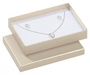 Jewellery boxes for pendants/earrings/rings/watches, pearly white metallic/white 