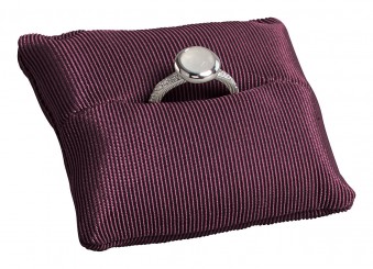 Cushion, small, for 1 ring, P.156 aubergine 